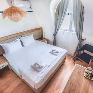 buradan rezervasyon yapın