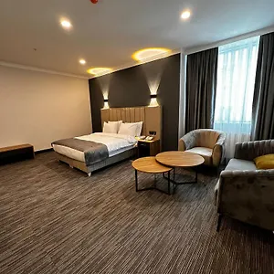 Home Plus Hotel Отель Стамбул