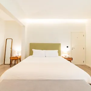 the-hygge-picoas-suites.hotels-lisbon-portugal.com/